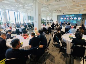 b8de864f37a42eb509cd128660f36c17