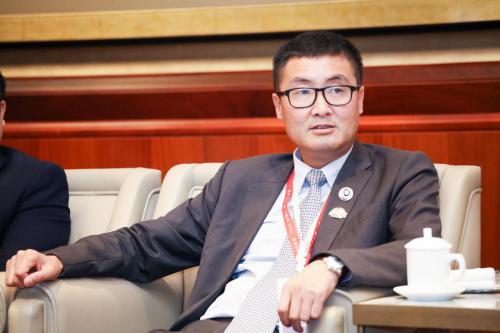 vbox4139_IMG_2890_171919_small_v1