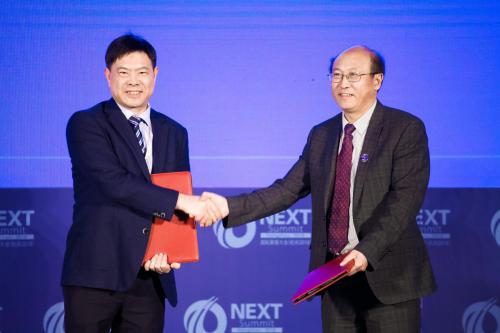 vbox4139_IMG_3312_095011_small_v1